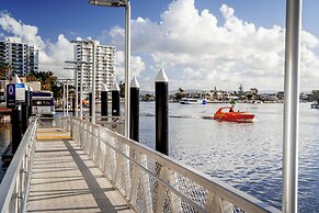 Avalon Apartments - Q Stay