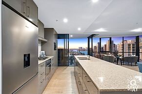 Avalon Apartments - Q Stay