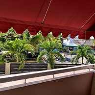 Fisherman's Point Ocean View Hotel