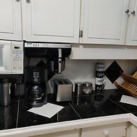 Fisherman's Point Ocean View Hotel