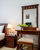 LILA Hotel & Apartments