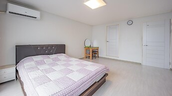 Sokcho World Pet-friendly Pension