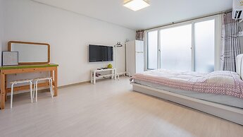 Sokcho World Pet-friendly Pension