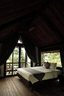 Amaya Retreat