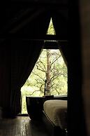Amaya Retreat