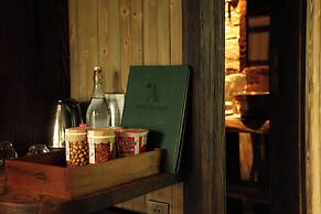 Amaya Retreat