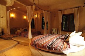 Amaya Retreat