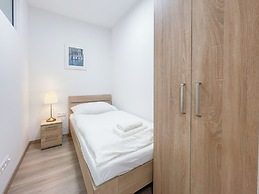 Metropolitan Star Apart Hotel