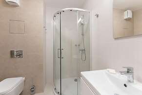 Metropolitan Star Apart Hotel