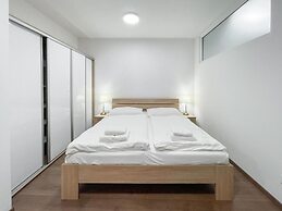 Metropolitan Star Apart Hotel