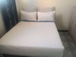 Spacious Executive Holiday Apartment In Bulawayo