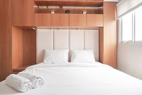 Nice And Comfort 1Br At The Wave Kuningan Apartment