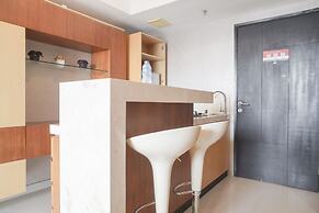 Nice And Comfort 1Br At The Wave Kuningan Apartment