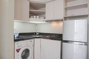 Cozy Living 2Br At The Mansion Kemayoran Apartment