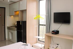 Fully Furnished Studio With Comfortable Design Monroe Tower Apartment