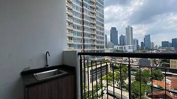 Minimalist And Cozy Studio At Ambassade Kuningan Apartment