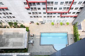 Cozy Studio At Monroe Tower Apartment