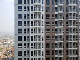 Fancy And Nice Studio At Tokyo Riverside Pik 2 Apartment