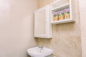 Best Deal And Comfy Studio At Transpark Bintaro Apartment