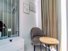 Fancy And Nice 1Br With Extra Room At Amartha View Apartment