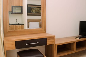 Warm And Cozy Studio At Metropark Condominium Jababeka Apartment