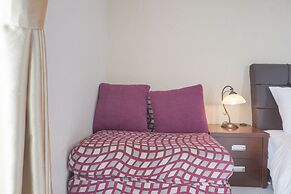 Nice And Cozy Studio At Signature Park Tebet Apartment