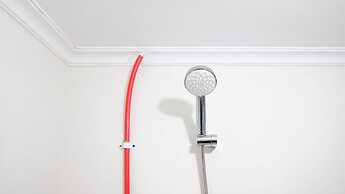 Modern And Homey 2Br At Puncak Kertajaya Apartment