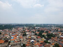 Minimalist And Cozy 2Br At La Hub City Apartment