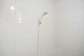 Comfort Living 2Br Room At Bassura City Apartment