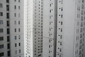 Comfort Living 2Br Room At Bassura City Apartment