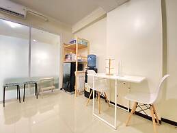 Homey 1Br At Gateway Pasteur Apartment