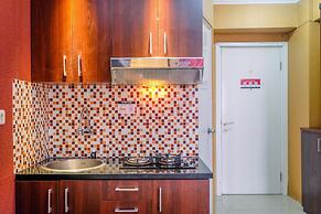 Fancy And Nice Studio At Green Pramuka City Apartment