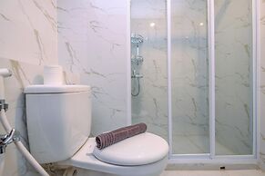 Cozy And Great Choice Studio At Grand Kamala Lagoon Apartment