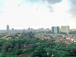 Cozy Studio Apartment At Woodland Park Residence