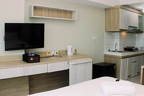 Stunning And Comfy Studio Apartment Springlake Summarecon Bekasi