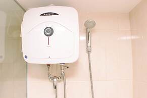 Stunning And Comfy Studio Apartment Springlake Summarecon Bekasi