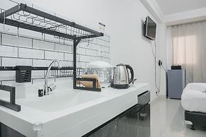 Strategic And Comfy Studio At Signature Park Grande Apartment