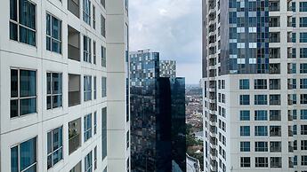 Stunning And Strategic 2Br Apartment At Casa Grande Residence