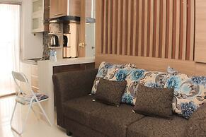 Comfy And Tranquil 2Br Bassura City Apartment Near Mall