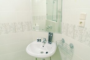 Spacious 3Br At Kondominium Golf Karawaci Apartment