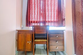 Classic And Cozy Studio At Cinere Bellevue Suites Apartment