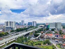 Graceful And Cozy 2Br At Signature Park Grande Apartment