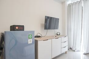 Comfy And Nice Studio Apartment At Citra Living
