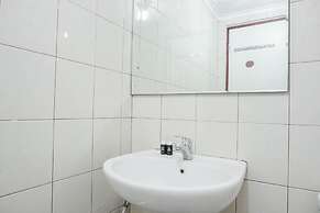 Strategic And Compact Studio Apartment At Royal Mediterania Garden Res