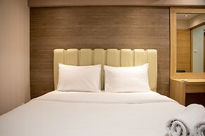 Comfort 2Br Loft Apartment At Maqna Residence