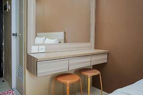 Modern And Relax Studio Room At Serpong Greenview Apartment