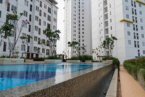 Strategic 1Br At Bassura City Apartment