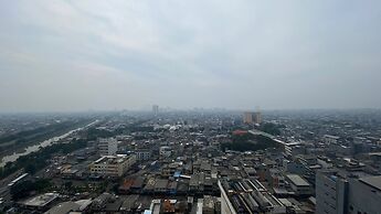 Homey And Tidy 2Br Apartment At Seasons City Latumenten