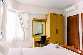 Elegant 2Br With Extra Room Apartment At Sudirman Tower Condominium