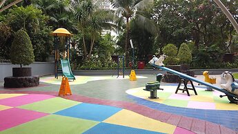 Elegant 2Br With Extra Room Apartment At Sudirman Tower Condominium